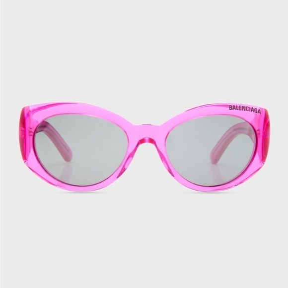 BALENCIAGA 
Round Acetate
Sunglasses
SHINY TRANSPARENT
FUCHSIA
0318